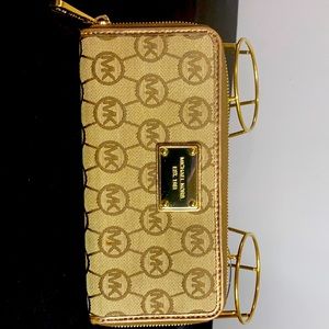 Michael Kors Monogram Wallet